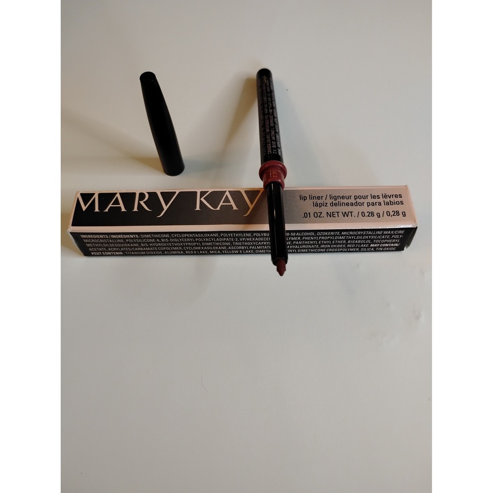 Mary Kay Lip Liner Dusty Pink Retractable‎ Pencil 014722 New in Box